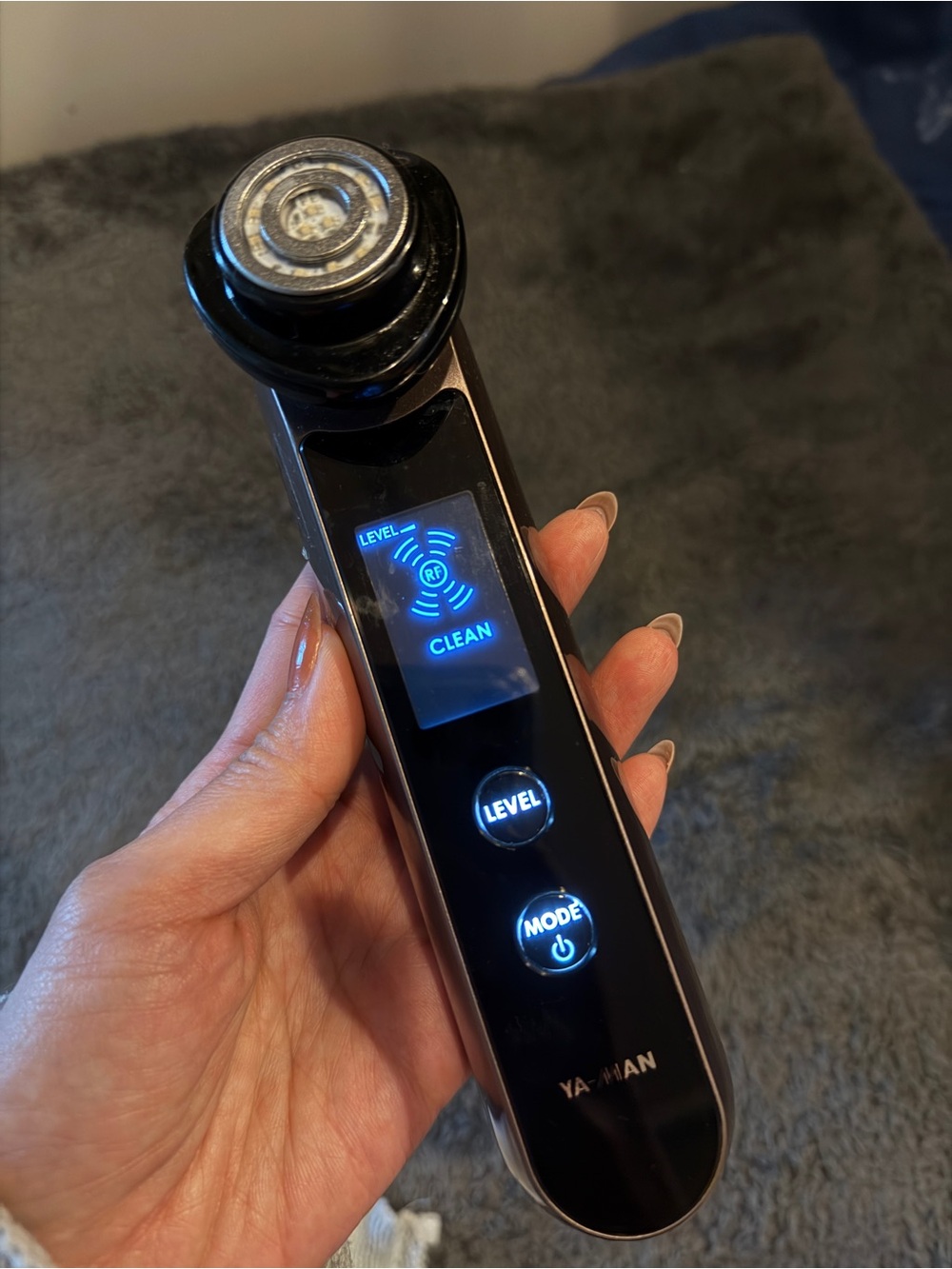 YA-MAN Facial Cleansing & Treatment Device in Black HRF-10T